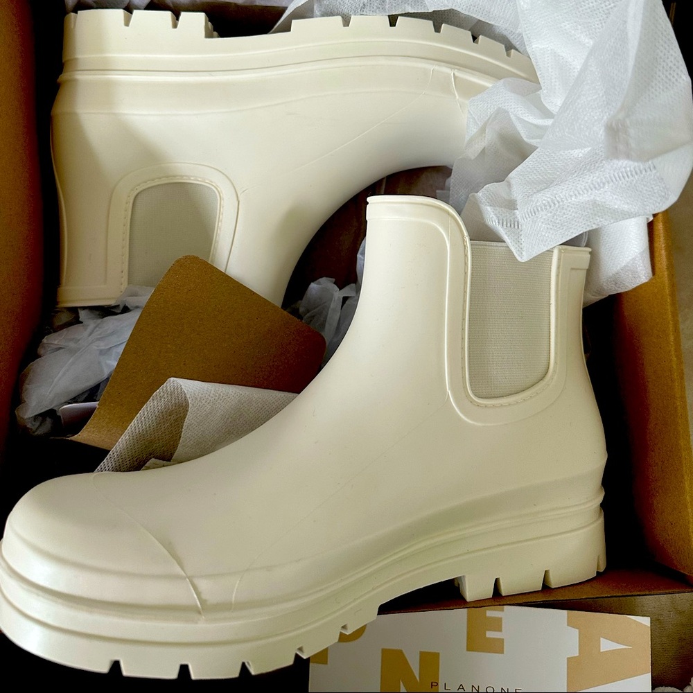 Planone boots